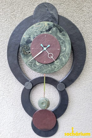 Pendulum clock IV 
