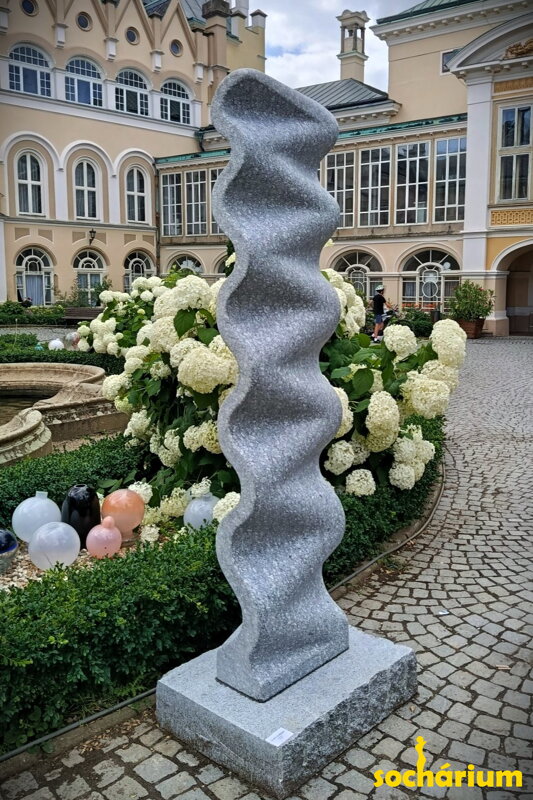 Waves Vertically